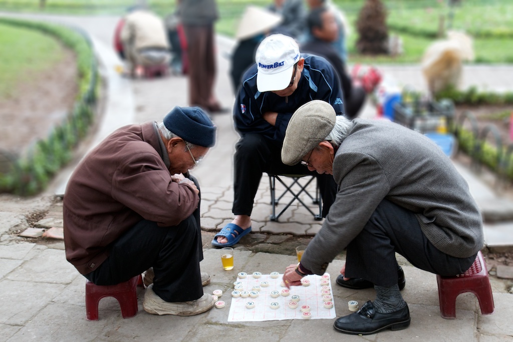 Men playing Majong